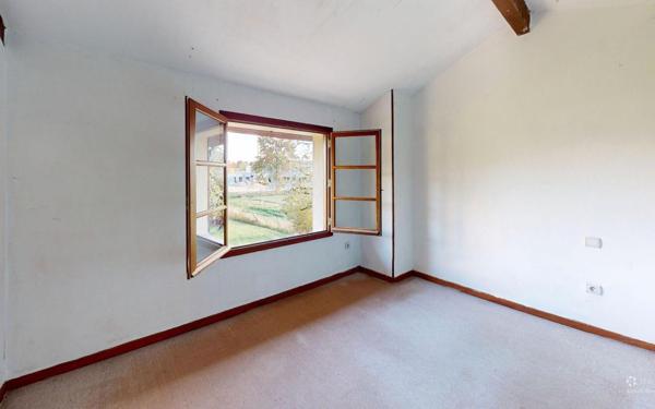 Maison à vendre    3 pièces •  Amou