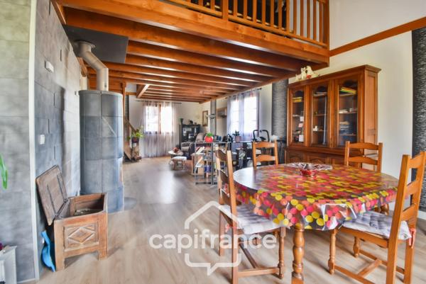 Maison 145 m² avec terrain clos 1 700 m² –FRANGY EN BRESSE, Proche LOUHANS(71) – Accès rapide A39 – Dépendances, atelier, carport