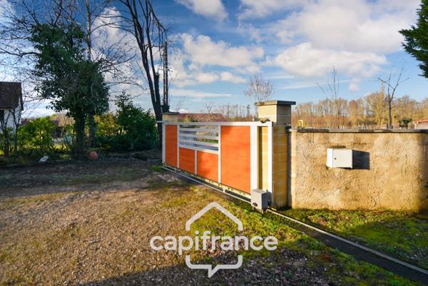 Maison 145 m² avec terrain clos 1 700 m² –FRANGY EN BRESSE, Proche LOUHANS(71) – Accès rapide A39 – Dépendances, atelier, carport