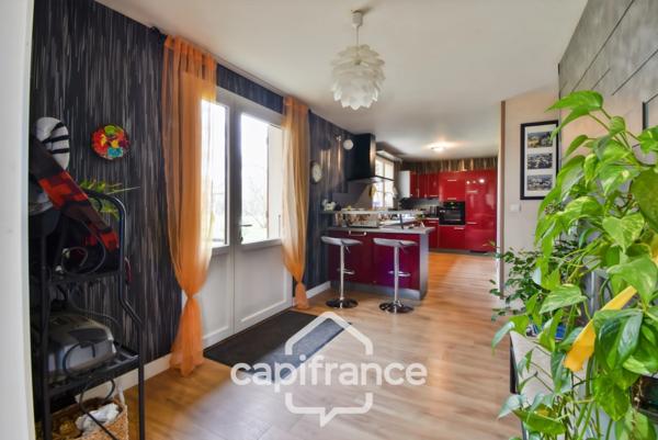 Maison 145 m² avec terrain clos 1 700 m² –FRANGY EN BRESSE, Proche LOUHANS(71) – Accès rapide A39 – Dépendances, atelier, carport