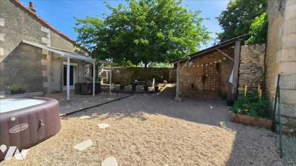 BUXEROLLES/CHASSENEUIL - MAISON ANCIENNE DE 105 M² HAB