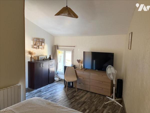 BUXEROLLES/CHASSENEUIL - MAISON ANCIENNE DE 105 M² HAB