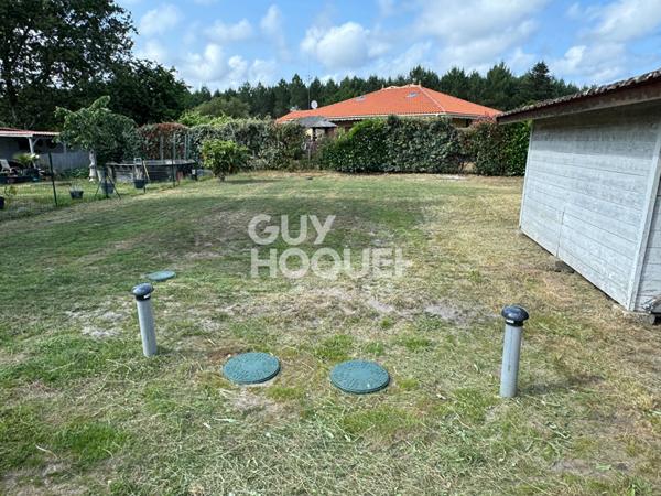 Grange d'environ 200m à restaurer à Bias sur 1004 m2 de terrain