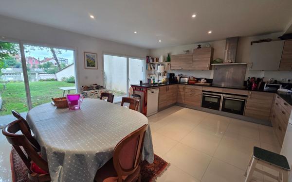 Maison à vendre    4 pièces •  Créteil