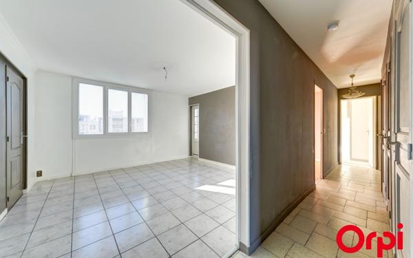 Appartement à vendre    4 pièces • 80,16 m2 Caluire-et-Cuire