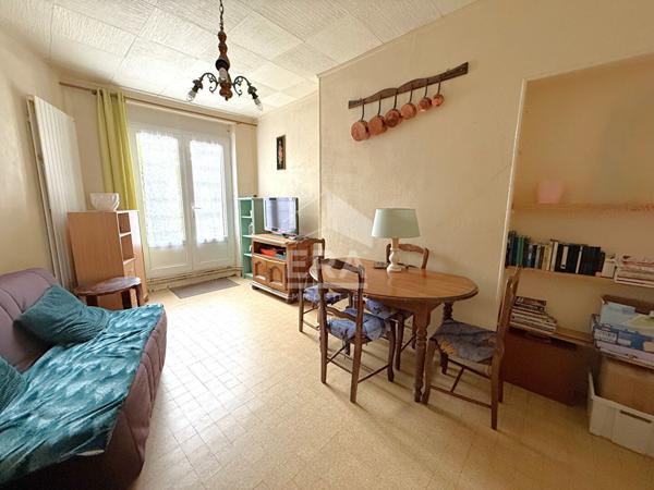 Appartement 2 pièces avec terrain privatif et dépendances à Nangis
