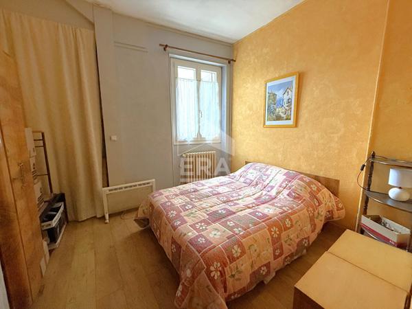 Appartement 2 pièces avec terrain privatif et dépendances à Nangis