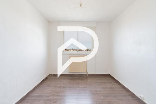 Appartement 4 pièces 76.83 m2