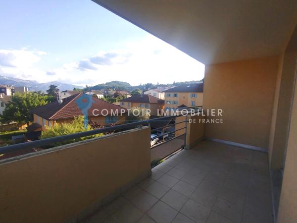 Appartement
                                                                                                                                                                                                                                                                                                                        4 pièce(s)                                                                                                                                                                                                          2 chambre(s)                                                                                                                                                                                                          64  m²