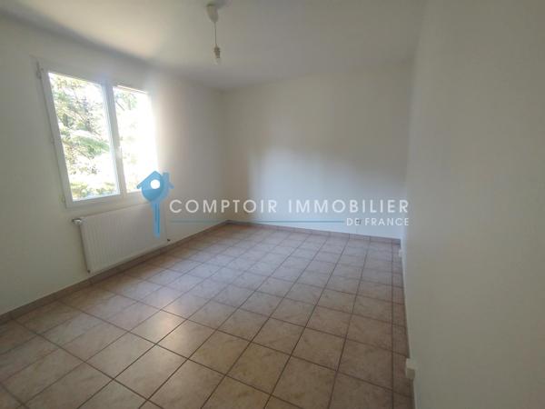 Appartement
                                                                                                                                                                                                                                                                                                                        4 pièce(s)                                                                                                                                                                                                          2 chambre(s)                                                                                                                                                                                                          64  m²