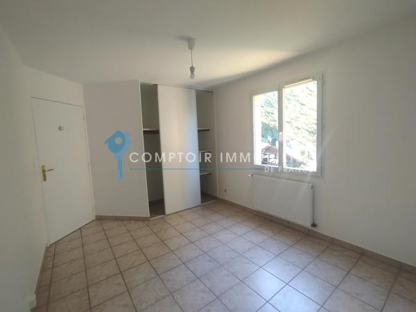 Appartement
                                                                                                                                                                                                                                                                                                                        4 pièce(s)                                                                                                                                                                                                          2 chambre(s)                                                                                                                                                                                                          64  m²