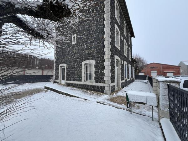 Appartement T4- 43490 Costaros