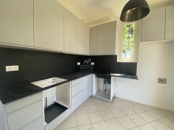 Maison Le Pecq 7 pièce(s) 118 m2 €549 000 ** - Référence 17083