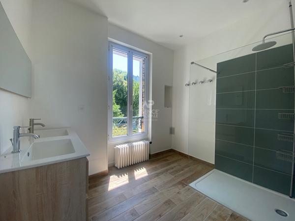 Maison Le Pecq 7 pièce(s) 118 m2 €549 000 ** - Référence 17083