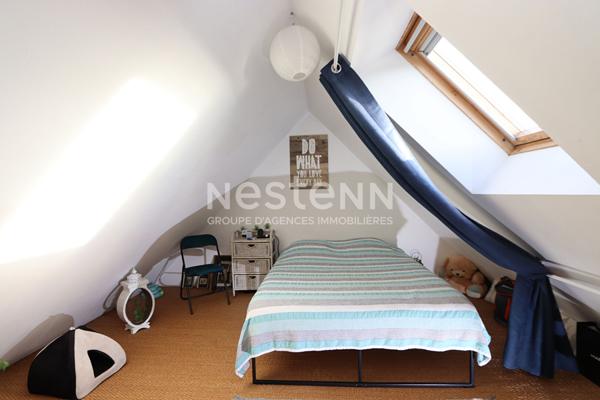 Maison Saint Nazaire 4 pièce(s) 72 m² habitables et 84 m² utiles, 3 chambres, jardin et garage.