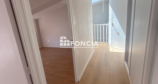 Location Appartement 4 pièces 85.08 m² - Lyon 69005
