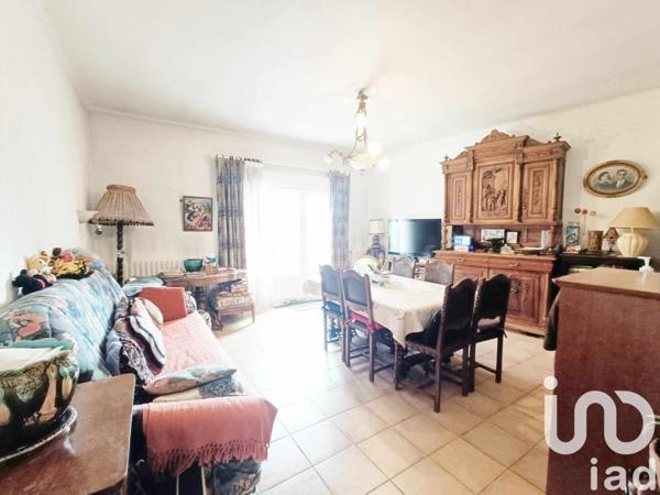 Maison à vendre 5 pièces 150 m² Entraigues-sur-la-Sorgue