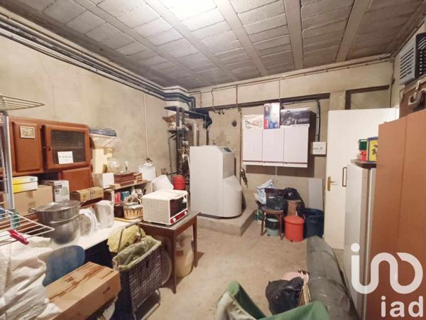Maison à vendre 5 pièces 150 m² Entraigues-sur-la-Sorgue