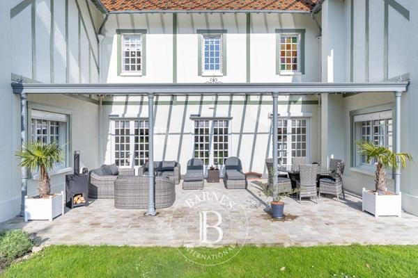 Villennes-sur-Seine, Maison  256 m² à vendre