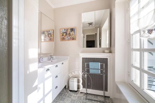Villennes-sur-Seine, Maison  256 m² à vendre
