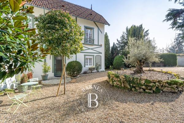 Villennes-sur-Seine, Maison  256 m² à vendre
