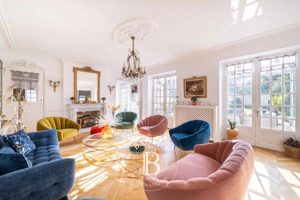Villennes-sur-Seine, Maison  256 m² à vendre