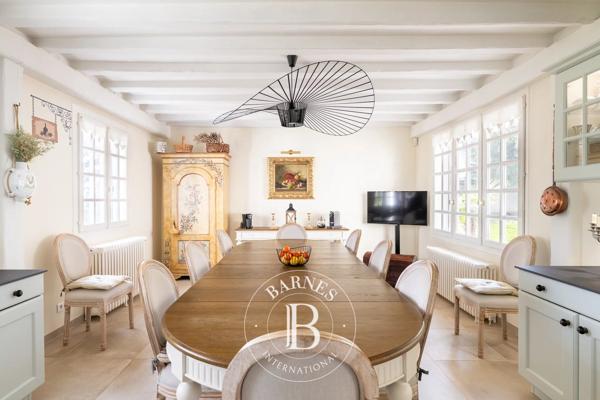 Villennes-sur-Seine, Maison  256 m² à vendre