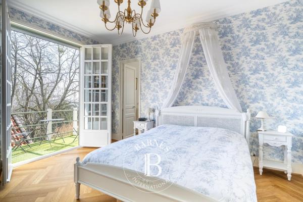 Villennes-sur-Seine, Maison  256 m² à vendre