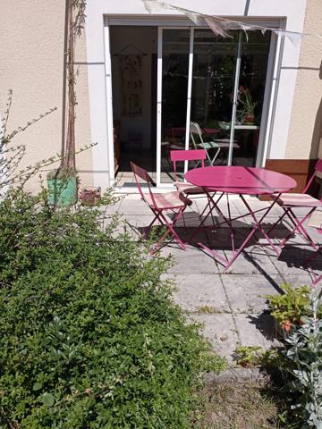 Die (26150) Charmante maison d'architecte avec terrasse et jardin