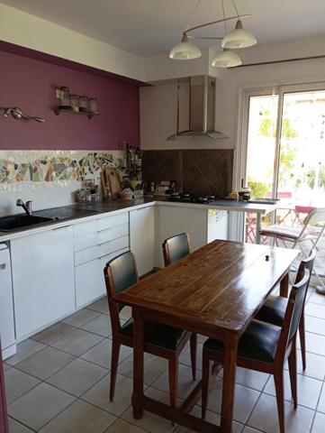 Die (26150) Charmante maison d'architecte avec terrasse et jardin