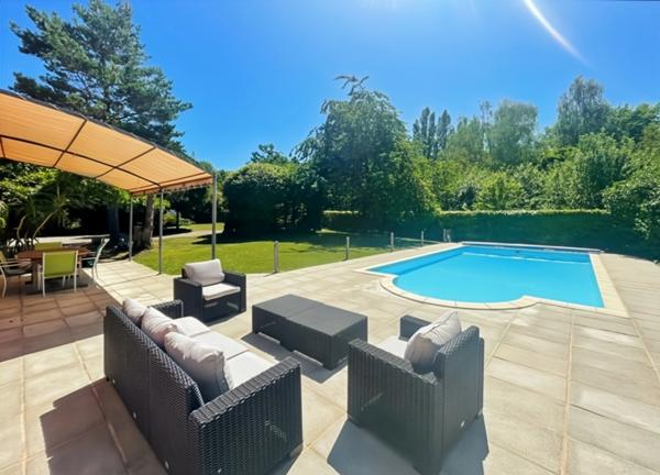 Belle maison de caractère aux portes de Lons