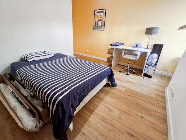 Belle maison de caractère aux portes de Lons