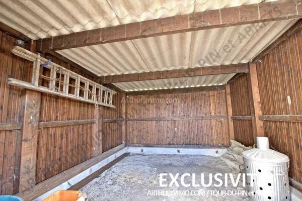 Vente Maison 10 pièces 212 m2 à La Tour-du-Pin