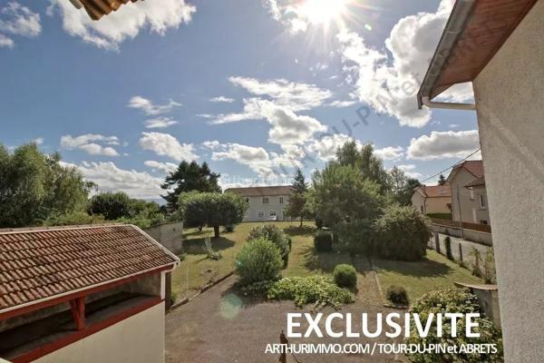 Vente Maison 10 pièces 212 m2 à La Tour-du-Pin