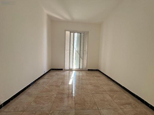 Appartement à vendre à Saint-Denis à la Réunion (97400), ref : 97405/26