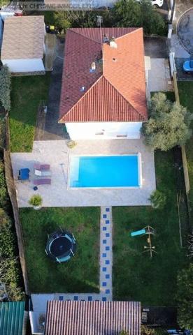 Vente                                                      Maison
                        
                     9 pièces                      151 m2                     à Marmande