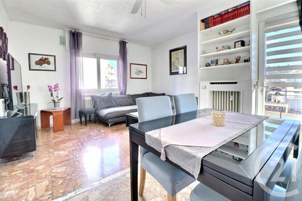 Appartement T3 à vendre  3 pièces - 52,83 m2 ST RAPHAEL - 83