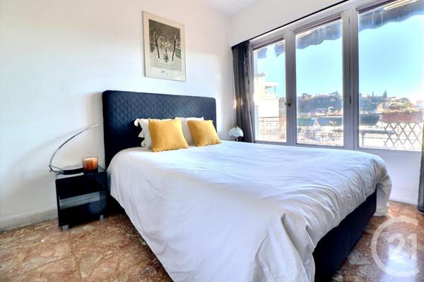 Appartement T3 à vendre  3 pièces - 52,83 m2 ST RAPHAEL - 83