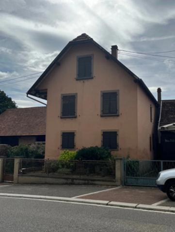 Maison 6 pièces avec PC pour 2 appartements à ERGERSHEIM (67)