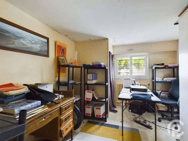 Vente Maison131 m² - 7 Pièces - CLAMART (92140)
