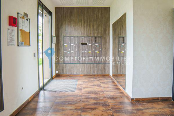 Appartement
                                                                                                                                                                                                                                                                                                                        4 pièce(s)                                                                                                                                                                                                          3 chambre(s)                                                                                                                                                                                                          125.78  m²