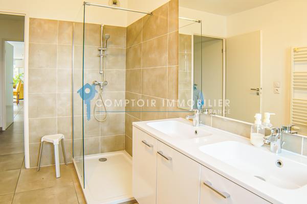 Appartement
                                                                                                                                                                                                                                                                                                                        4 pièce(s)                                                                                                                                                                                                          3 chambre(s)                                                                                                                                                                                                          125.78  m²