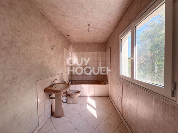 Maison Stains 8 pièce(s)