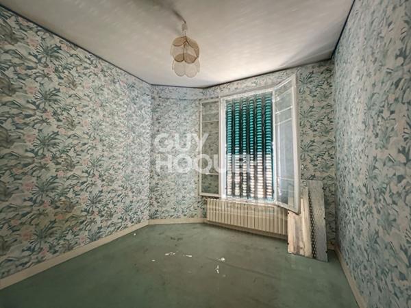 Maison Stains 8 pièce(s)