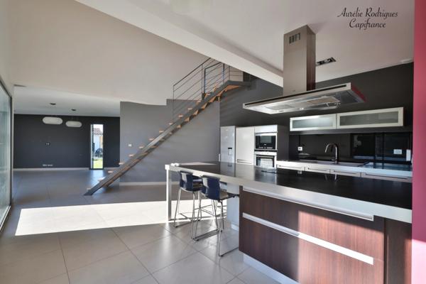 Maison à vendre 6 pièces MANZIAT (01)