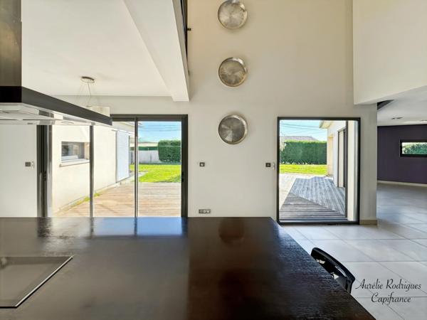 Maison à vendre 6 pièces MANZIAT (01)