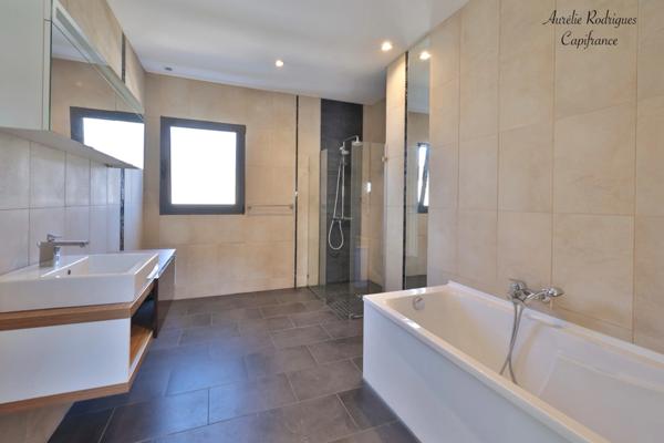 Maison à vendre 6 pièces MANZIAT (01)