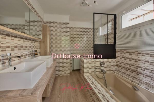Maison à vendre 12 pièces de 258 m²