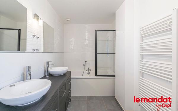 Maison à vendre    4 pièces • 101 m2 Vivaise