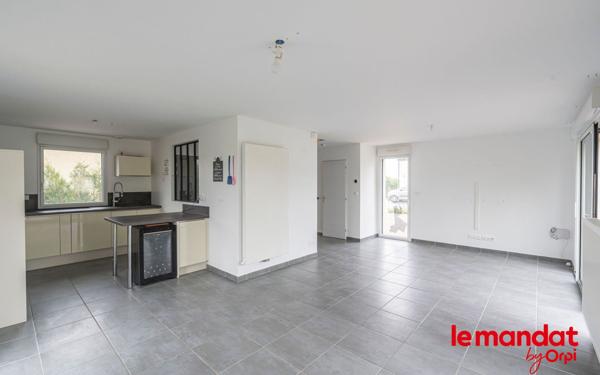 Maison à vendre    4 pièces • 101 m2 Vivaise